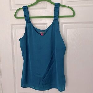 Top sleeveless teal green Size medium